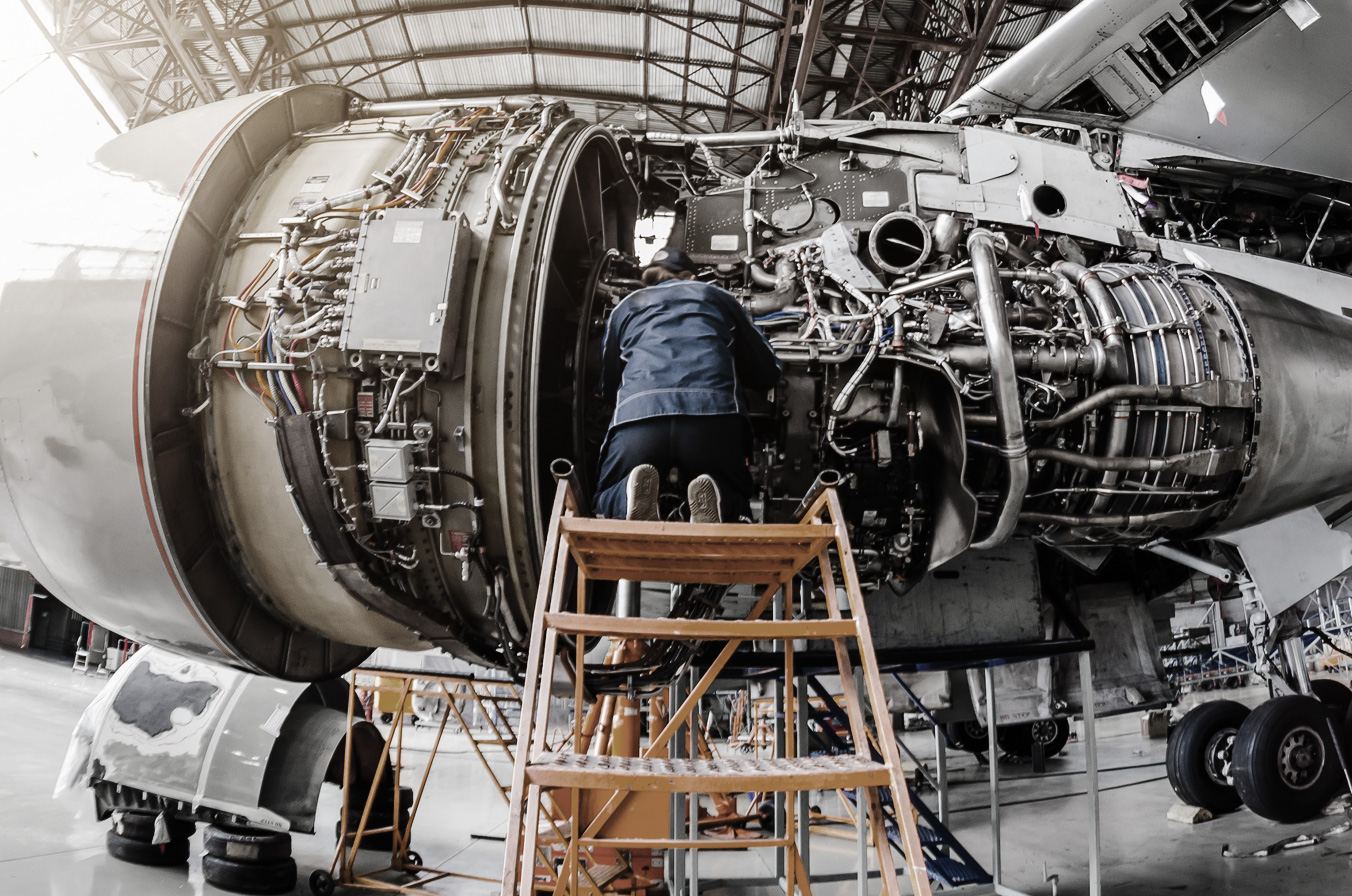 section-com-text-engine aircraft engine maintenance programs